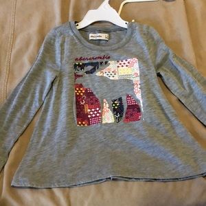 Abercrombie kids gray long sleeve moose T-shirt